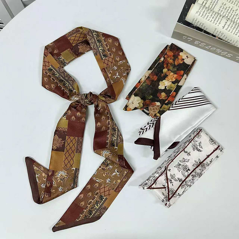 Women Bags Polene - Foulard en satin fin à imprimé